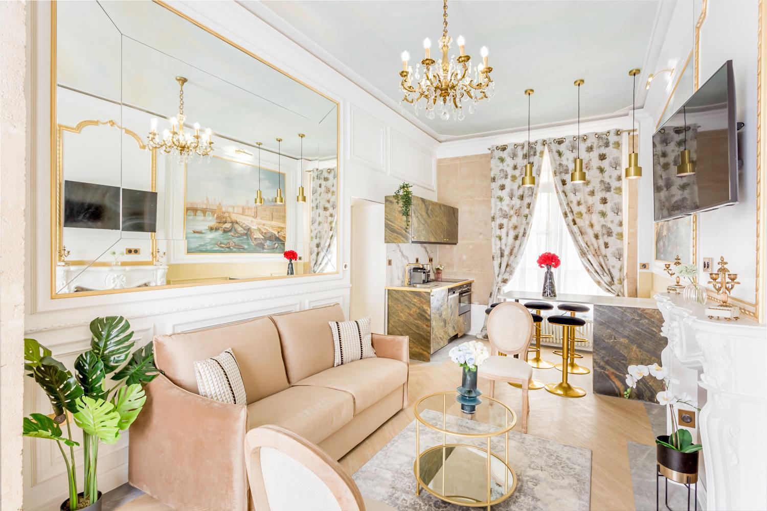 Luxury 2 bedrooms 1 bathroom apartment - Madeleine Parijs Buitenkant foto