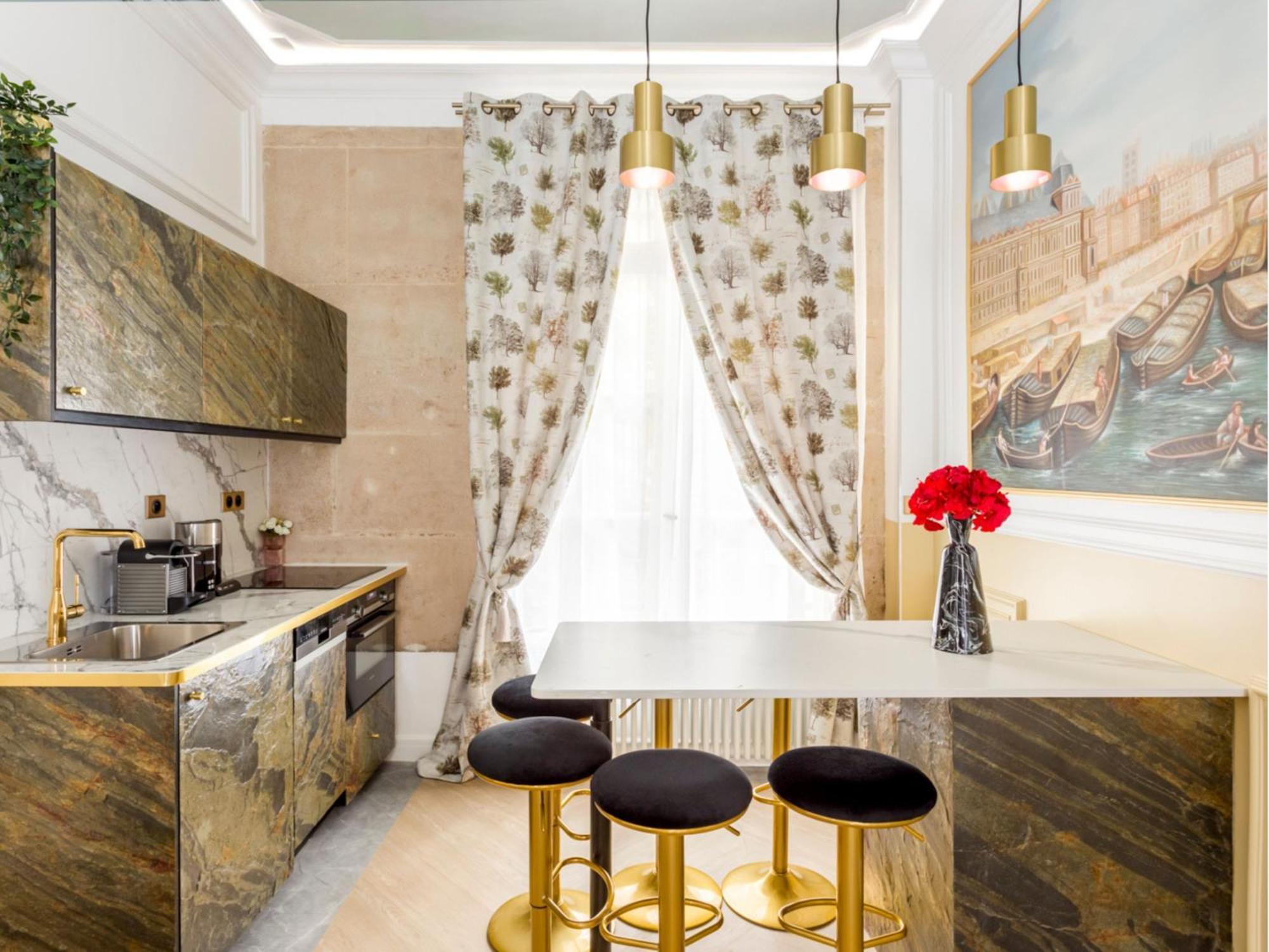 Luxury 2 bedrooms 1 bathroom apartment - Madeleine Parijs Buitenkant foto