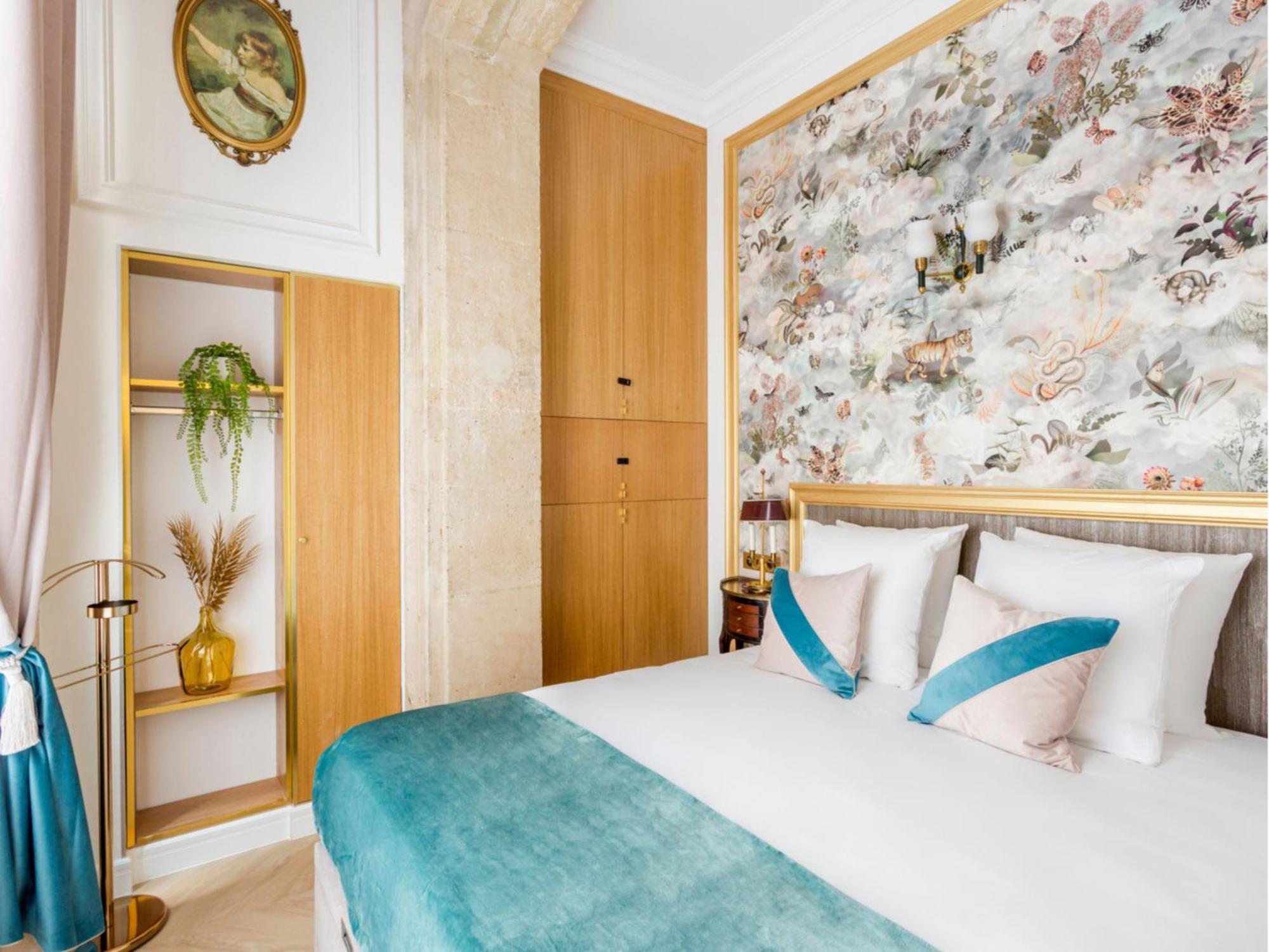 Luxury 2 bedrooms 1 bathroom apartment - Madeleine Parijs Buitenkant foto